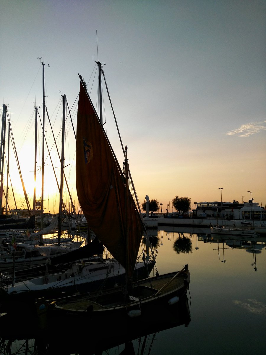 Buongiorno dalla mia #riccione oggi #sole #spiaggia #foto #turismoER <a href="/TweetRiccione/">Città di Riccione</a> <a href="/turismoER/">inEmiliaRomagna</a>