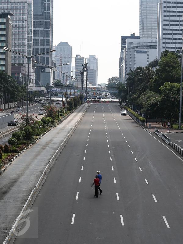 menitkom's tweet photo. #JakartaHariIni Ditinggal Mudik, Jalan Jakarta Lancar Tanpa Hambatan https://t.co/L0TZQePUmm https://t.co/4vDA5hfYKZ
