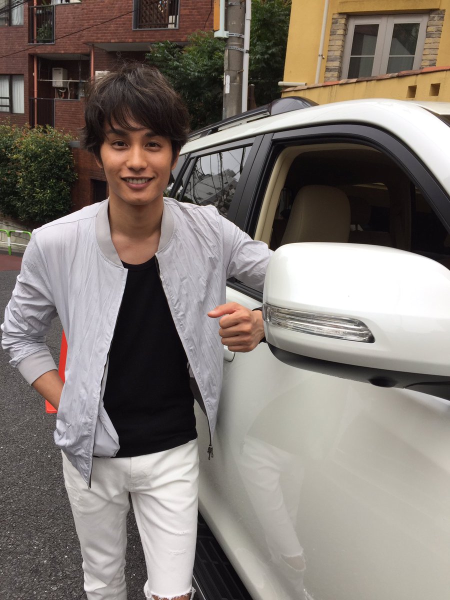 Twitter 上的 せいせいするほど 愛してる 宮沢綾役 中村蒼です 今日の撮影で 宮沢の愛車が登場しました 華麗なハンドルさばきを披露 しているのでお見逃しなく ほな また せいせい 中村蒼 宮様 武井咲 滝沢秀明 T Co Gbuf2r1qod Twitter