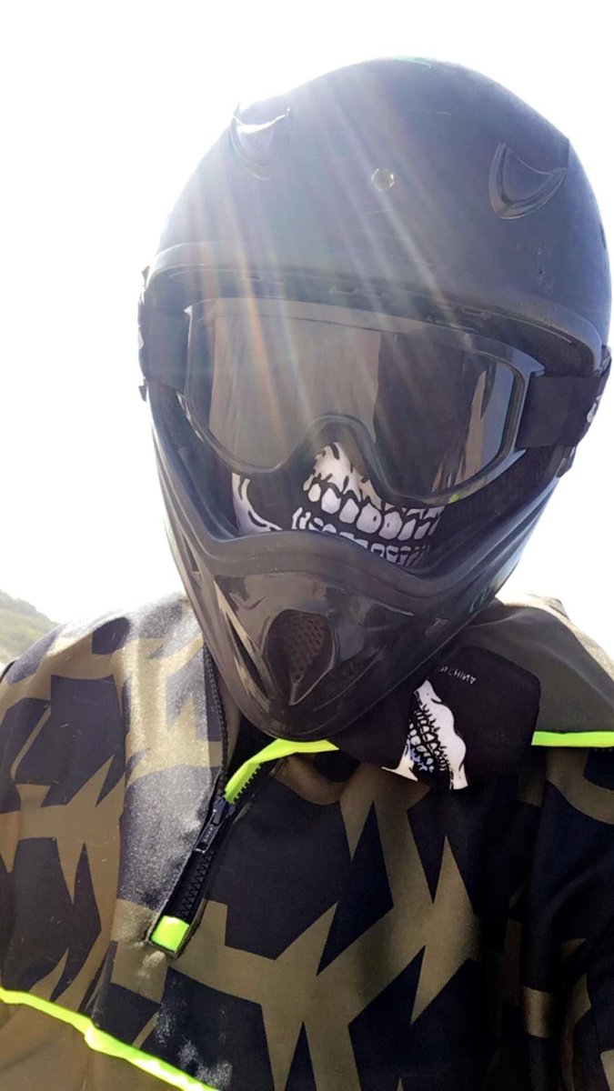 ACMCrewdotcom's tweet image. (3) Austin during video clip recording of Joy Ride #JoyRideMusicVideo