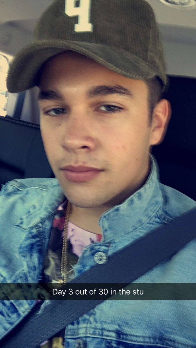 ACMCrewdotcom's tweet image. Austin via Snapchat #2