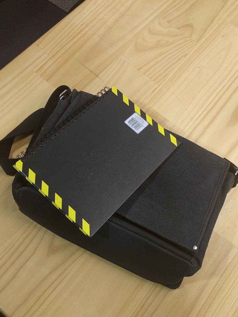 webdev42's tweet photo. Dear #wd42 attendees, if this bag/notebook belongs to you, or someone you know, please reach out! https://t.co/hZ9jzgx1K8