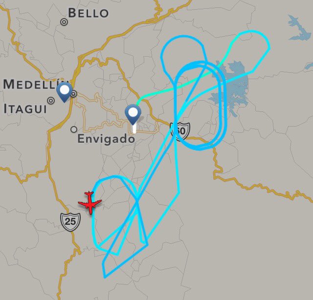 Emergenza24's tweet photo. ADESSO [05.07-08:50] EMERGENZA 7700 per #aereo Airbus A319-315 #AV42 #Avianca da #Medellin #MDE a #NewYork #JFK https://t.co/pXKw5PyWAd