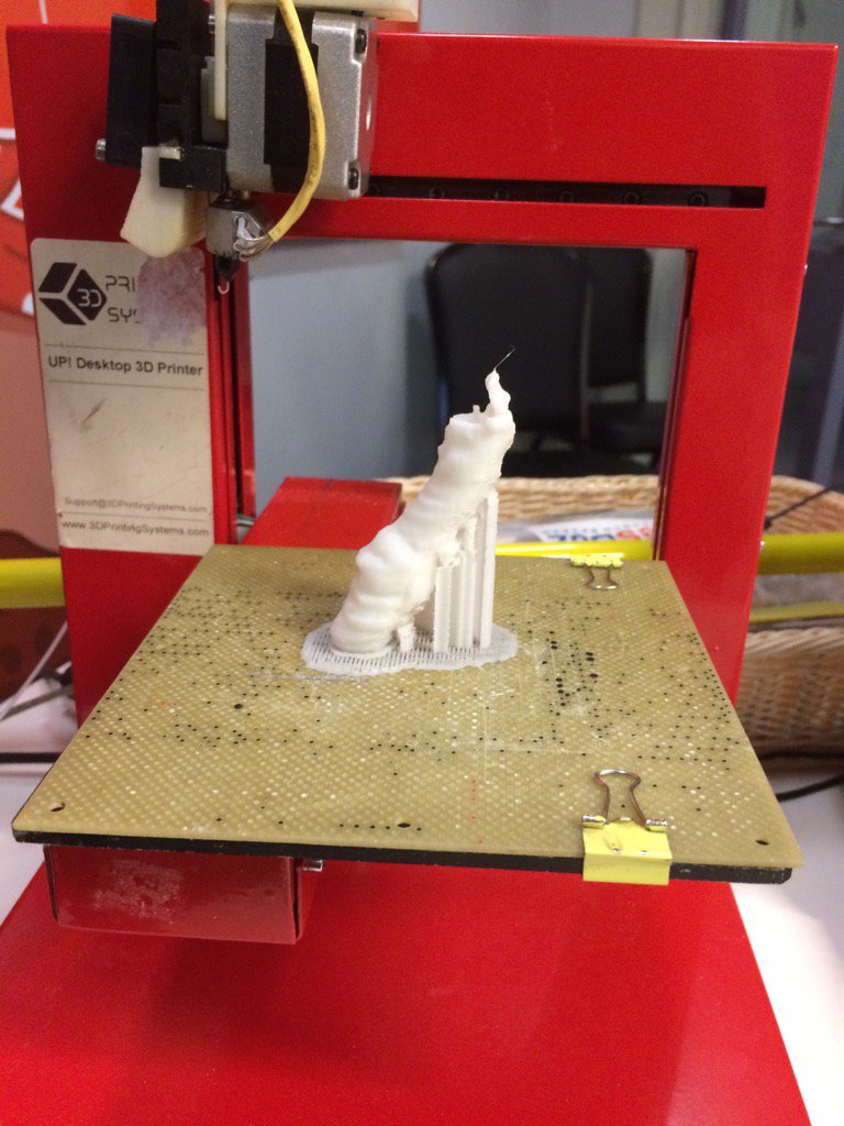 JasamineCB's tweet photo. The finished trachea! Well done to our #3DSlicer workshop participants! #3dprinting #3dmed @ResPlat @ResBaz https://t.co/XSx4i0cRhn