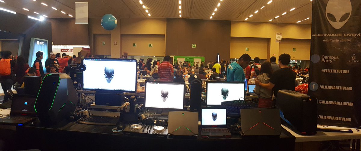VDouster's tweet photo. Presentes #CPMX7#ComunidadesCPMX #Alienware #Alienwarelivemx https://t.co/XyGcmZNJJh