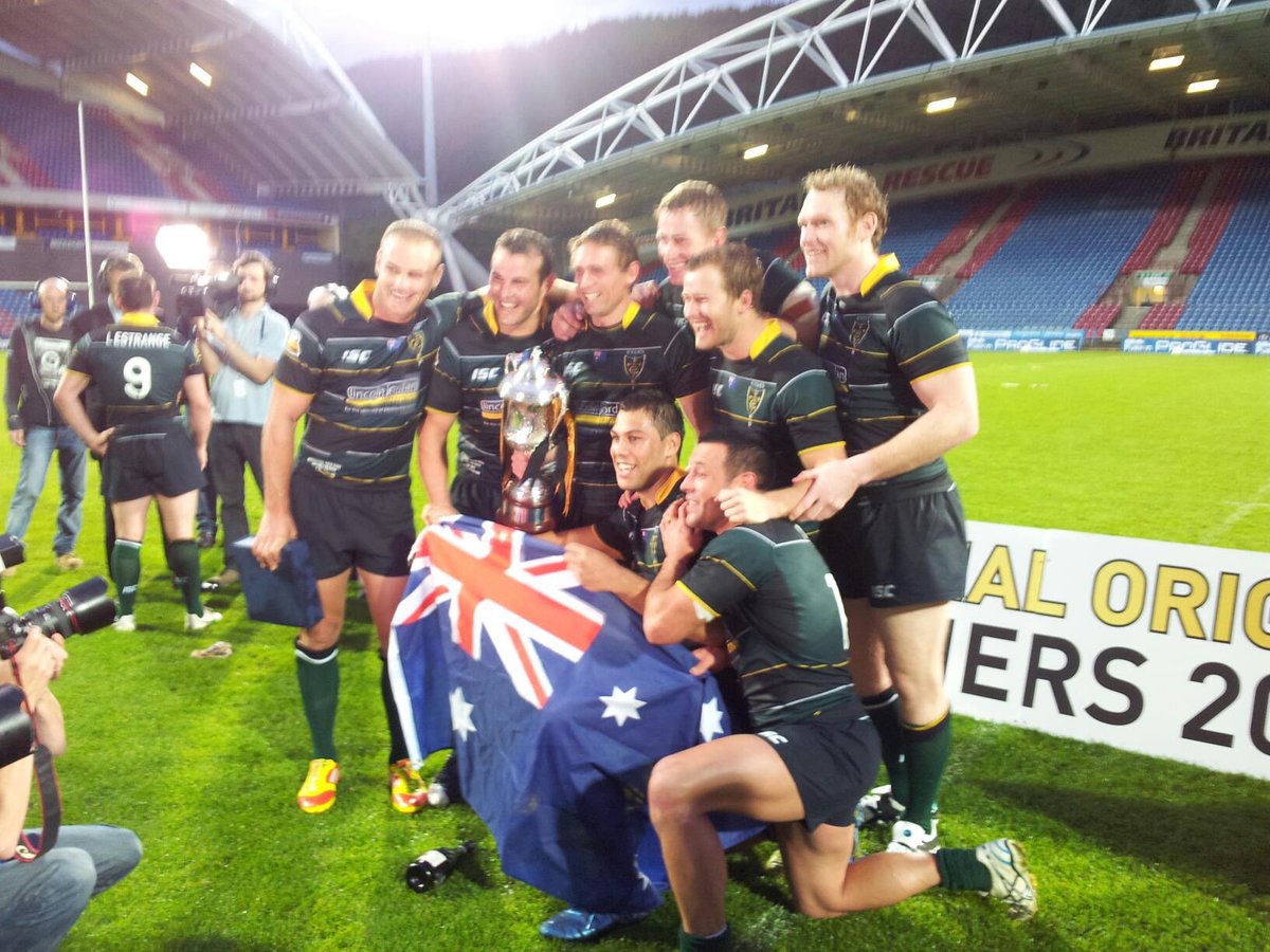 misterdyb's tweet photo. It was 4 years ago @Giantsrl stadium with @SteveMenzies11 @A_Laffranchi @scottdureau https://t.co/8TADyxVQFx