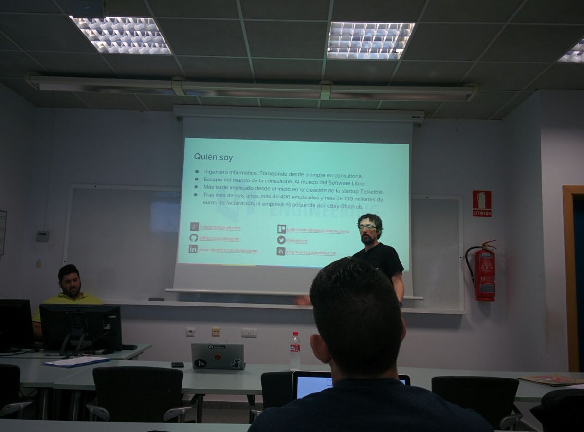 AlexGasconB's tweet photo. Seguimos en el #CursoCTO con un ponente de excepción: @eloygbm de @Ticketbis, que nos hablará de Gestión de Equipos https://t.co/uXVjhIe1Lv