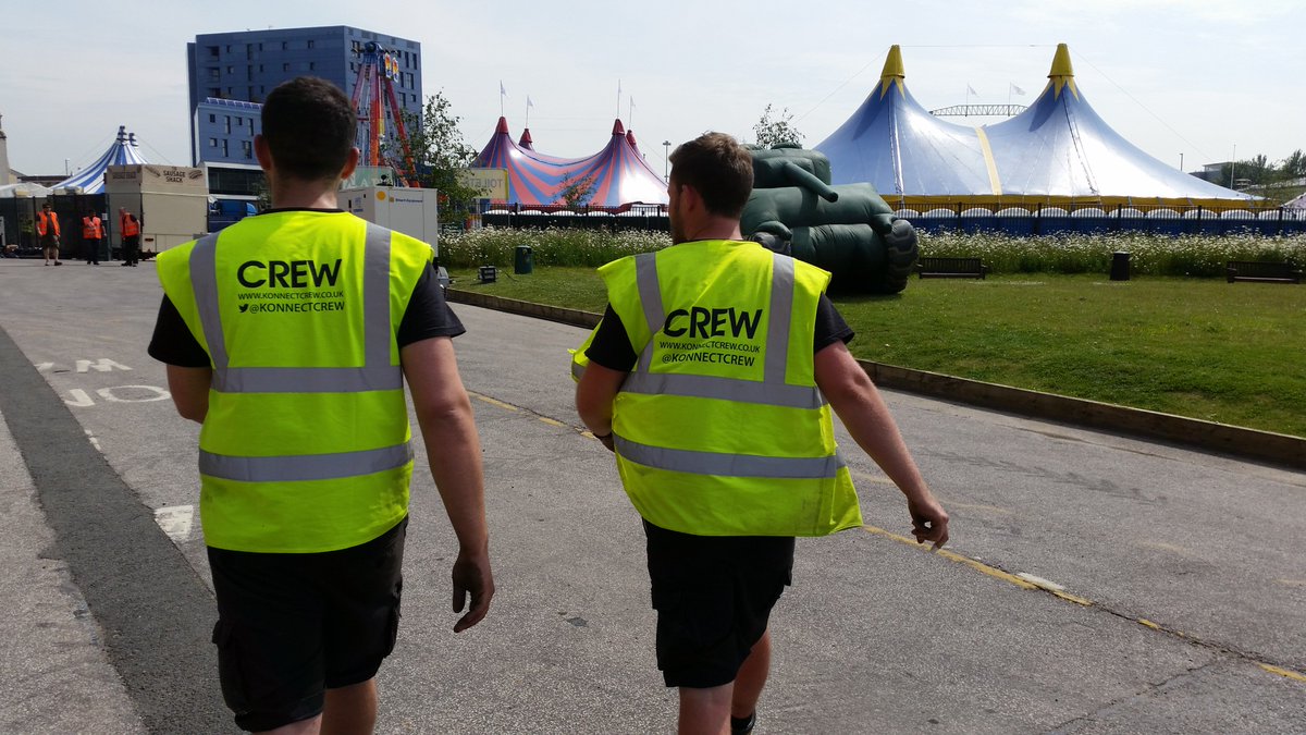 KonnectCrew's tweet image. Happy Tuesday, suns out and we have lots of crew out on site ready for upcoming festivals  #eventprofs #crew