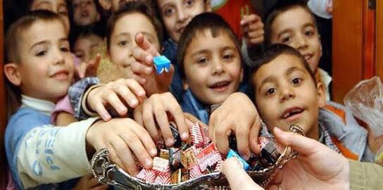 Bayramda kasedeki şekeri gören çocuklar kadar musmutlu olacağınız, şeker tatlıŞlığında bir bayram olsun 🍭🍭🍭 #bayram
