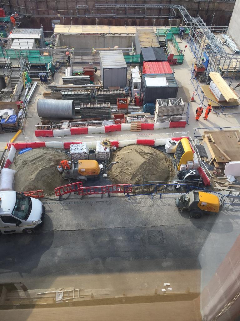 TCS_Screeding's tweet photo. One of Five Crossrail Projects in the Pipeline - Bond Street. 22,000m2 of Various Thickness HD K Screed and Sika https://t.co/qrzzEESQhK