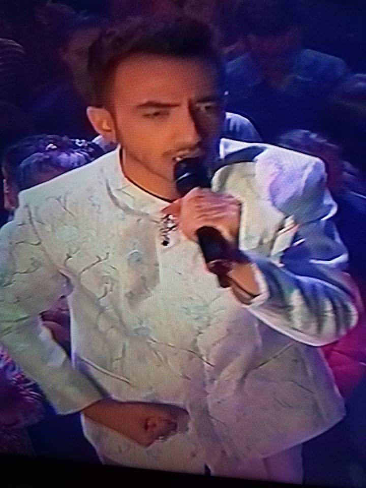 TriBuanaDewi68's tweet photo. REZZAKA SENANDUNG KEMENANGAN
menanti perwiraku @DA2_Reza yang manis... sudah rindu berat seberat beratnya.. https://t.co/P74i1e0jVk