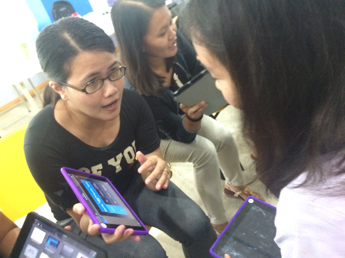 GinoongAustria's tweet image. iOS Playground with new teachers at JCA #edtech #ipaded #edtechph
