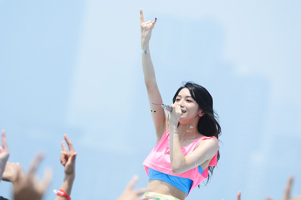 NoritamaPS4's tweet photo. 夏の女神様
#japanexpo #babyraidsjapan #idol #ベビレ #ベイビーレイズJAPAN #69hEIF #傳谷英里香 #denchan #でんちゃん https://t.co/pe1X9FXQta
