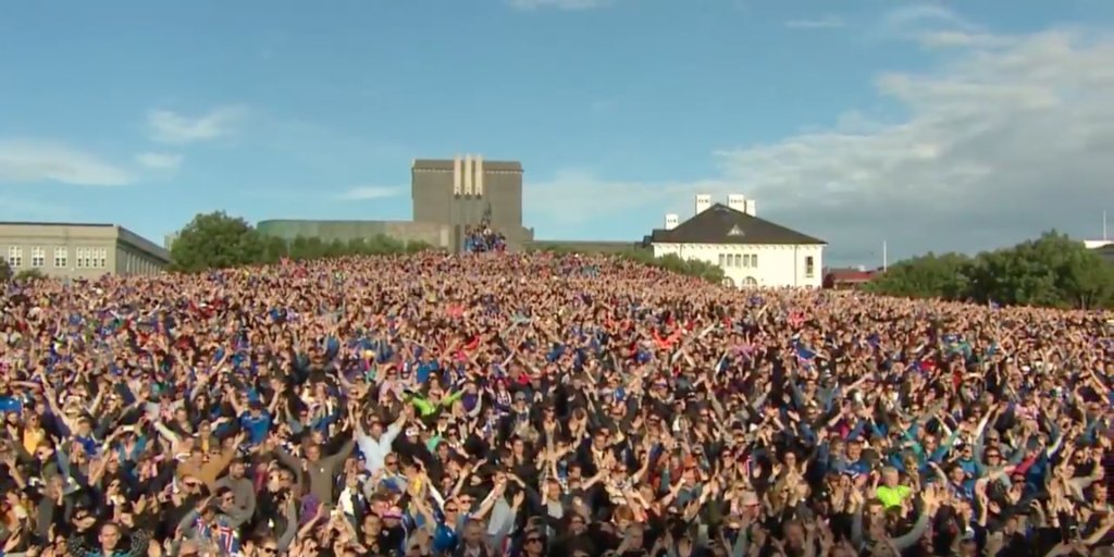 BusinessInsider's tweet photo. Iceland welcomed back their national soccer team with a chilling celebration https://t.co/DIN7nEKn5f https://t.co/xsU2VQsJFM