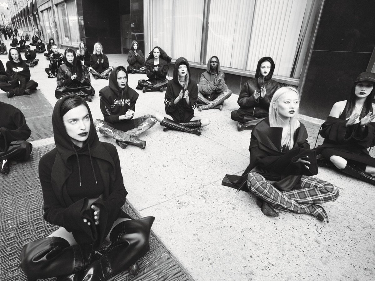 wmag's tweet image. Are you a leader or follower? It doesn’t matter, so long as you dress the part: wmag.cm/LYMVwoV