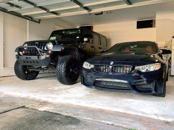 LegitCandy's tweet image. Right or Left?