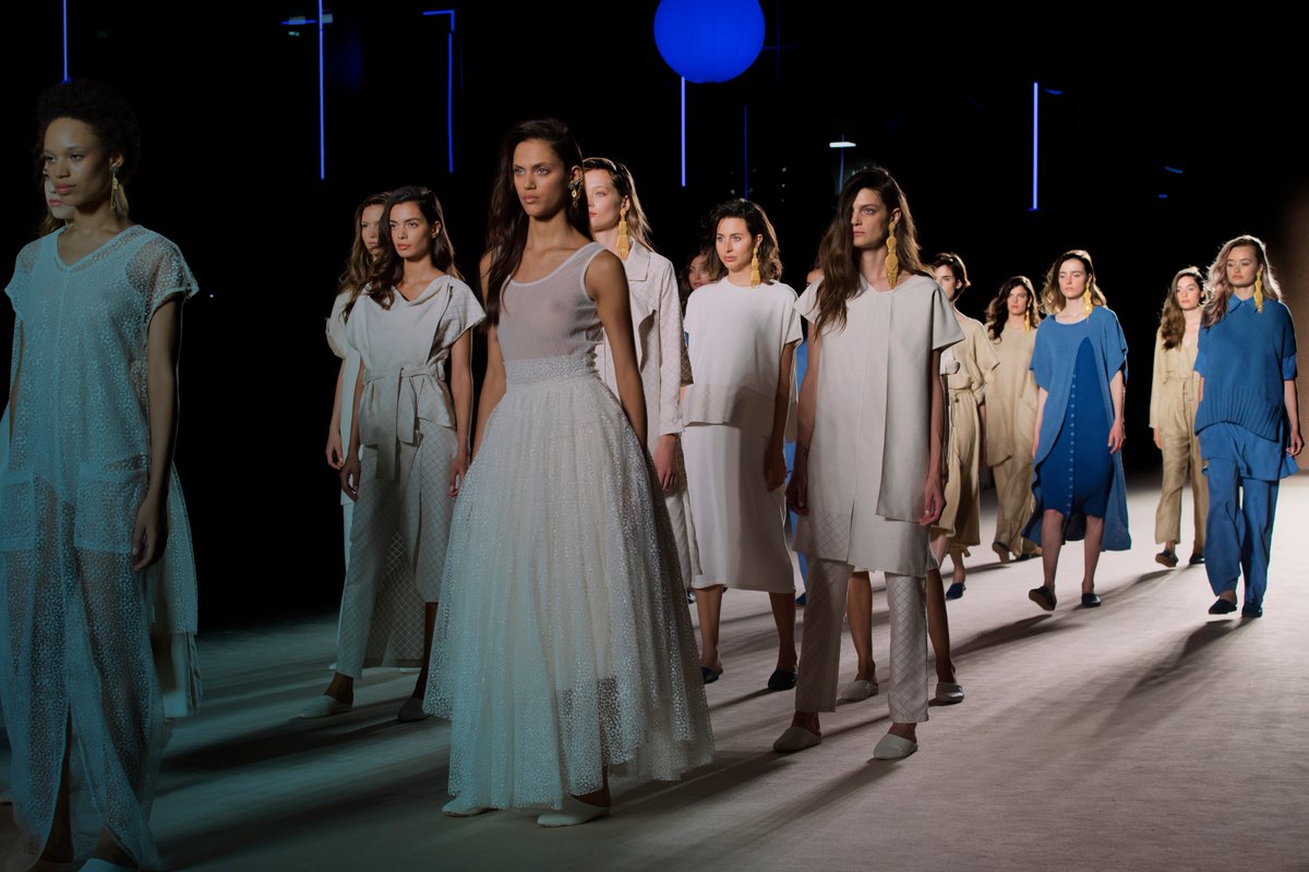 Take note of the latest #fashion #trends for Spring-Summer `17 revealed at <a href="/080_bcn_fashion/">080 Bcn Fashion</a>. goo.gl/mO9PTY