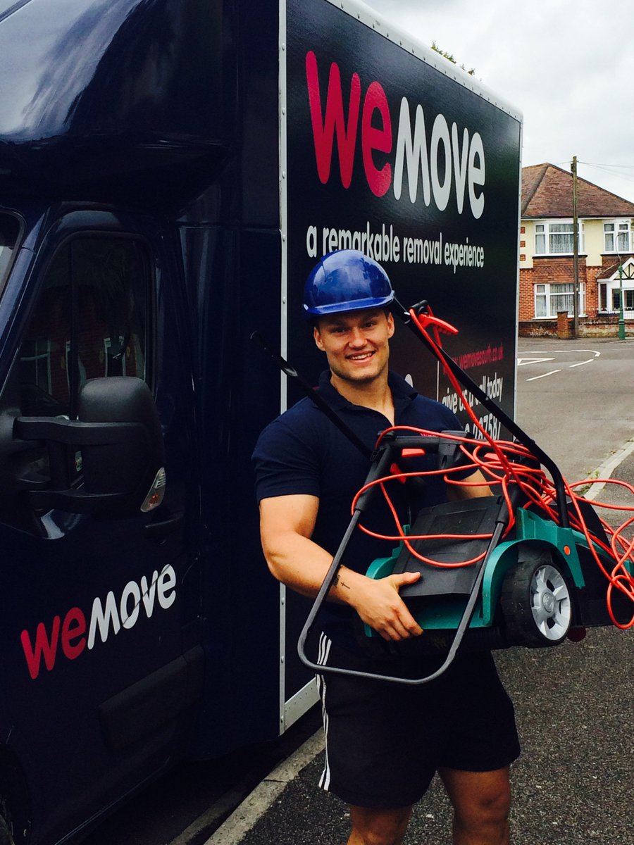 wemovesouth's tweet photo. Jevan taking safety on site very seriously 😂 #removals #removalsinbournemouth https://t.co/7SXU7bNlUS