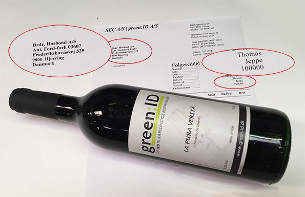 greenid_dk's tweet photo. Så ramte vi nr. 100.000 i vores ordresystem! Thomas ved Brdr. Hosbond, Hjørring fik lige en flaske vin med i pakken https://t.co/VYna4QlMak