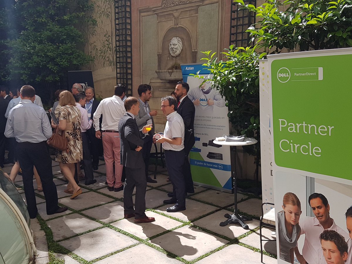 mariless13's tweet photo. La oferta de @DellSpain en redes abarca desde la pyme hasta el centro de datos y un entorno de campus #PartnerDirect https://t.co/IwwqA0DF9Q
