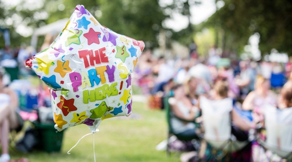 "Do I love you my, oh, my? As river deep, mountain high, yeah, yeah" bit.ly/1YnbjBf