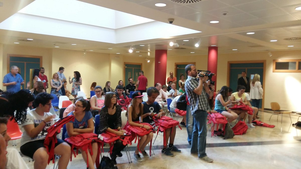 UMU's tweet photo. Nuestra Universidad, una universidad sin límites #campusinclusivo #umudiversidad https://t.co/4OizbXifWn