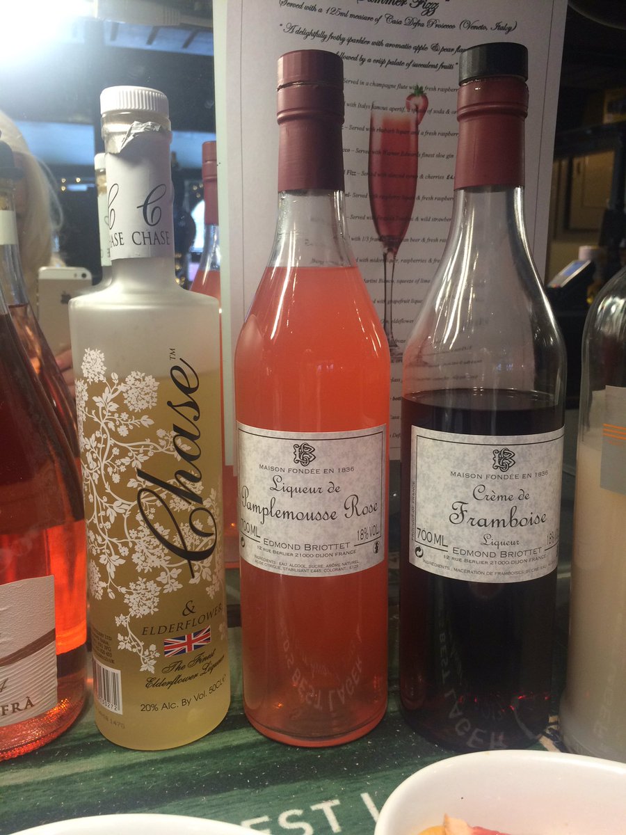 symposiumidle's tweet photo. Celebrate summer, treat yourself with a little something sparkly from our brand new summer fizz menu @winesandwhisky https://t.co/ll5BWnpQyZ