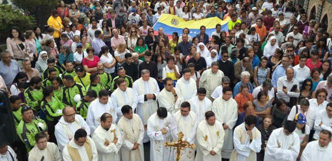 Padre Cándido Contreras “El mal esta derrotado en la medida que hagamos el bien” tinyurl.com/jyltc5s