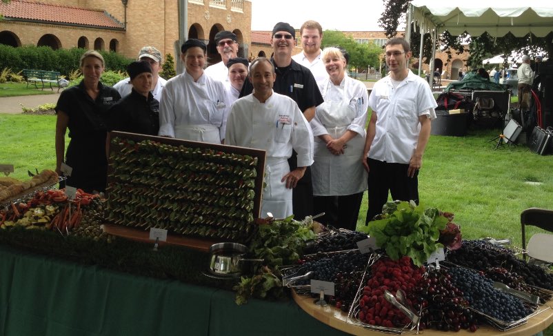 BonAppetitAbbey's tweet photo. Don't miss the Farm to Fork Picnic at the Abbey Sat July 9th 12:00-3:00pm https://t.co/C2XdL7umfJ https://t.co/obYpkG2CkT