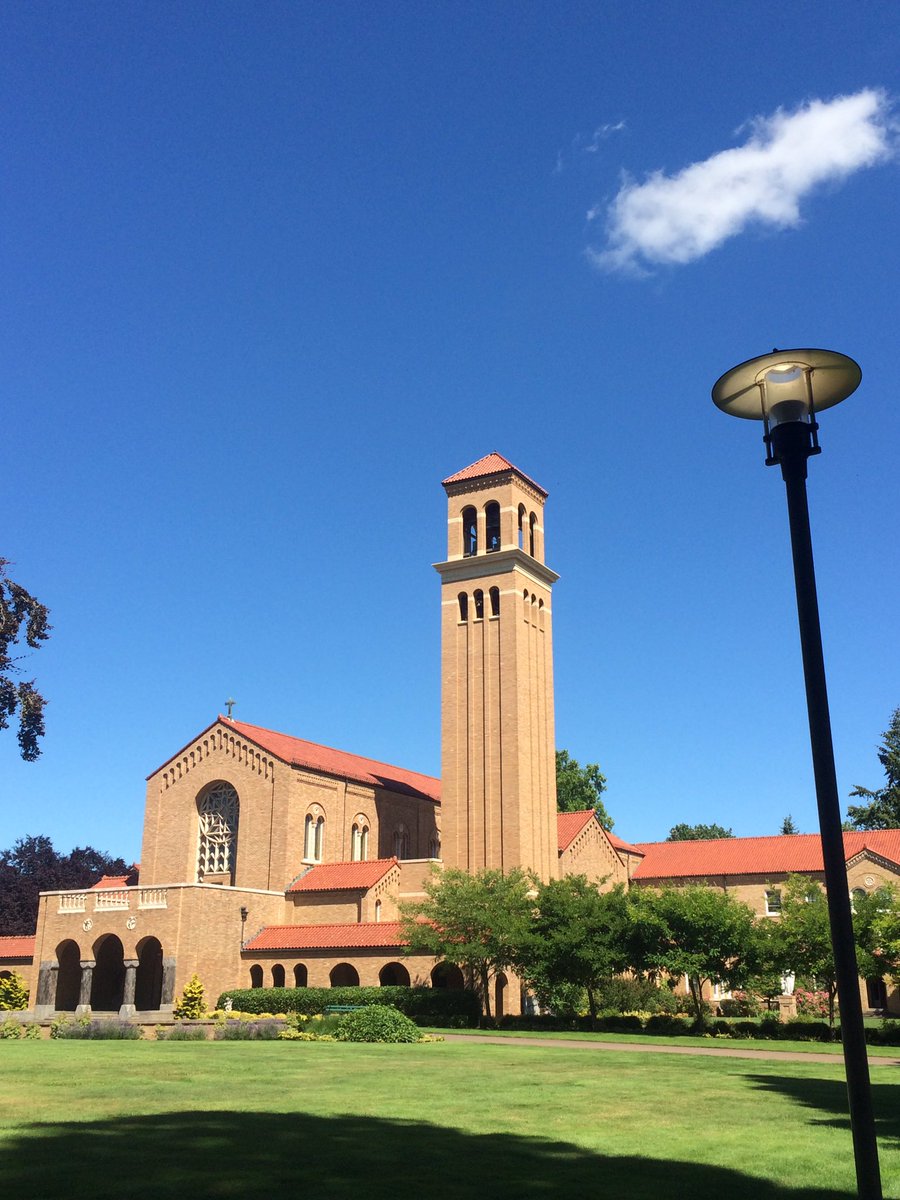 BonAppetitAbbey's tweet photo. Don't miss the Farm to Fork Picnic at the Abbey Sat July 9th 12:00-3:00pm https://t.co/C2XdL7umfJ https://t.co/obYpkG2CkT