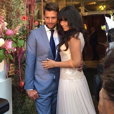 ModecaBridal's tweet image. #modecabride Kirsten in #weddingdress Remondo for the big #wedding party in #volendam! #nickenkirsten #nickensimon