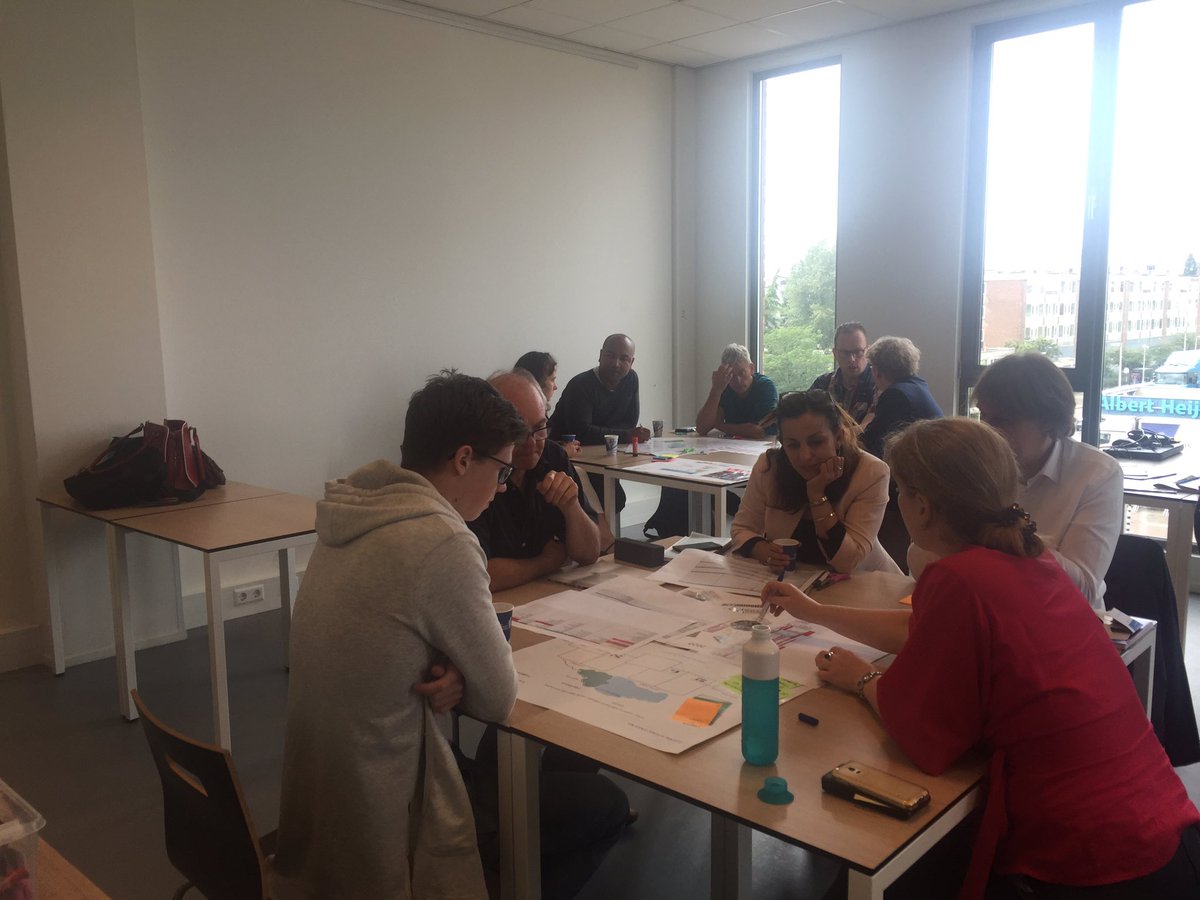 is4management tweet media