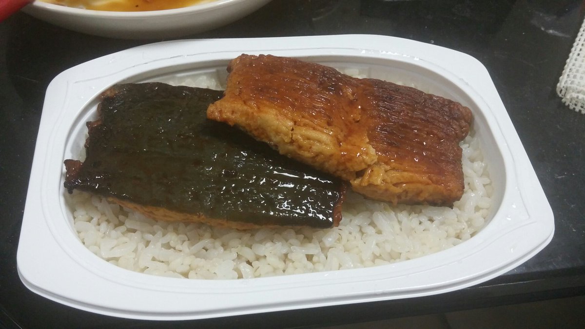 合成うなぎ肉でディストピア感あふれるディナーが堪能できる時代になったぞ バイオウナギ ついに来たか どんなサイバネ味なのだろうか Togetter