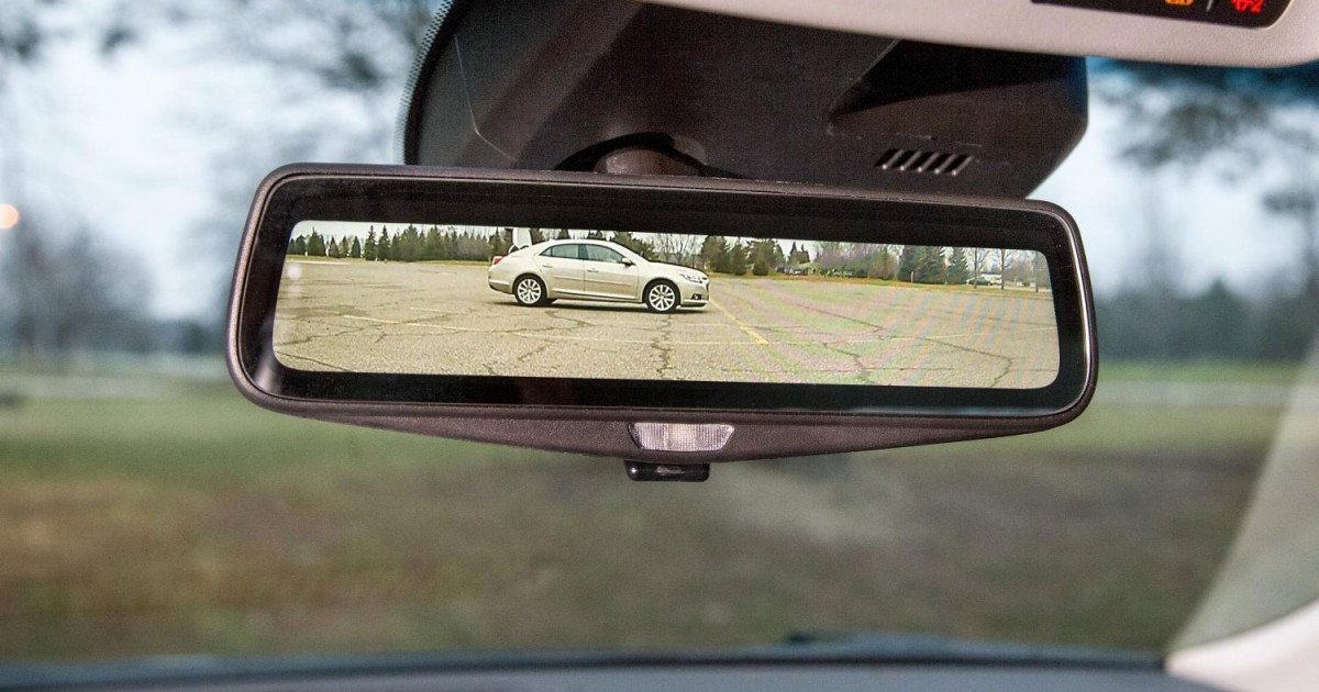 DigitalTrends's tweet image. Does a new law in Japan signal the end of car mirrors? bit.ly/29thJOe