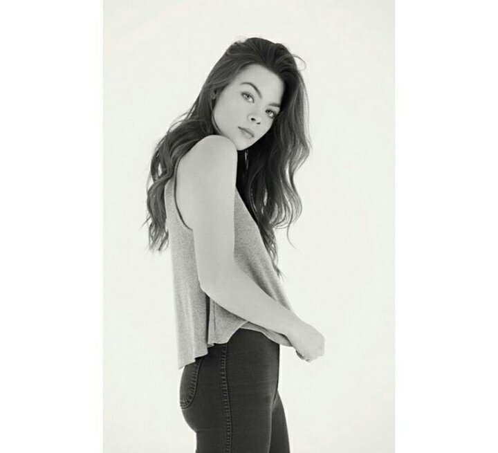 Pansyclass's tweet image. ¿Cual me pongo de perfil? Ahora pongo la encuesta :3