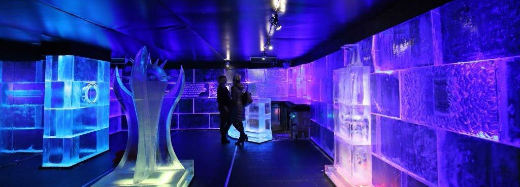 Ice, ice and more ice! At the Eis Haus lounge and experience, upgrade for £10 at #SkiShowLondon