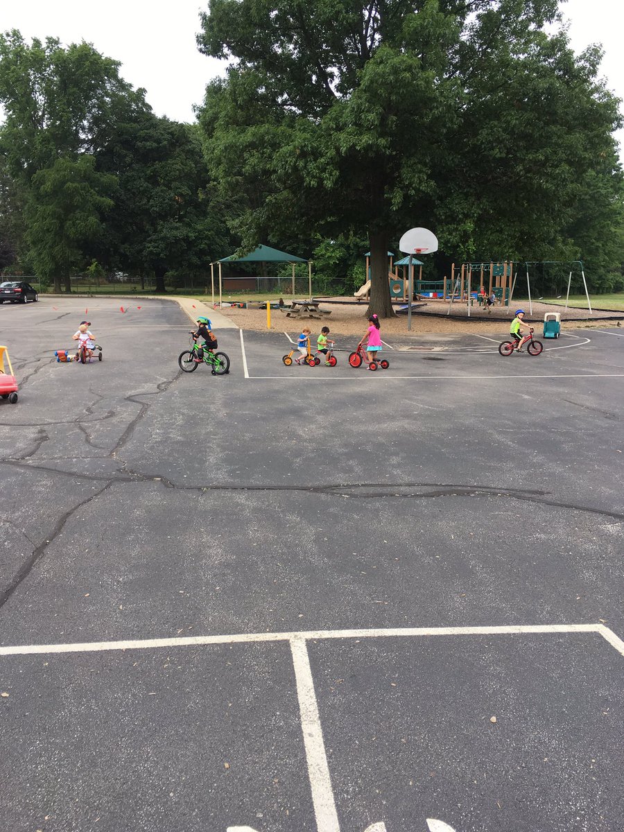 Mr. Maeder tweet media