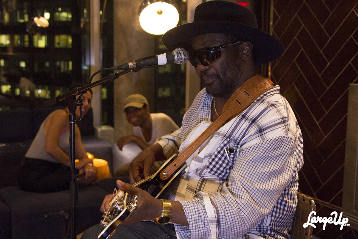 Great to see @TootsandMaytals back on the road and in fine form: bit.ly/reggaedaynyc