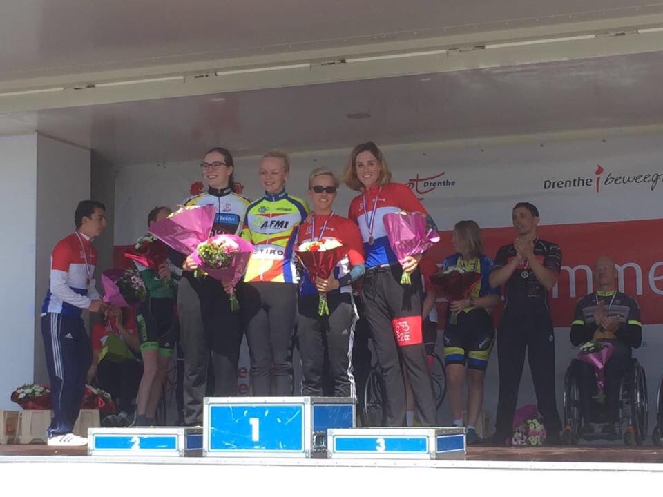 MaureenvanZuuk's tweet photo. Voor wie het gemist had... @odettevdeudekom en @kimvdijk zijn Nederlands kampioen tijdrijden! Gefeliciteerd! 🇳🇱 https://t.co/gKtlAA5REB