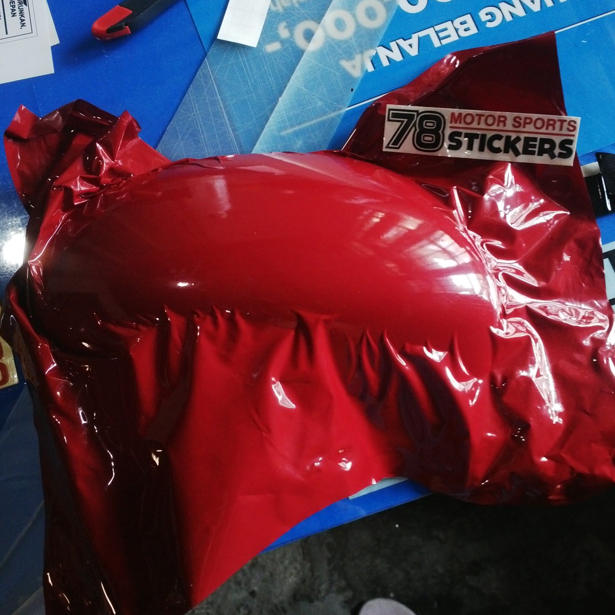 78Stickers's tweet image. Wrap Side Mirror &amp;amp; Laptop