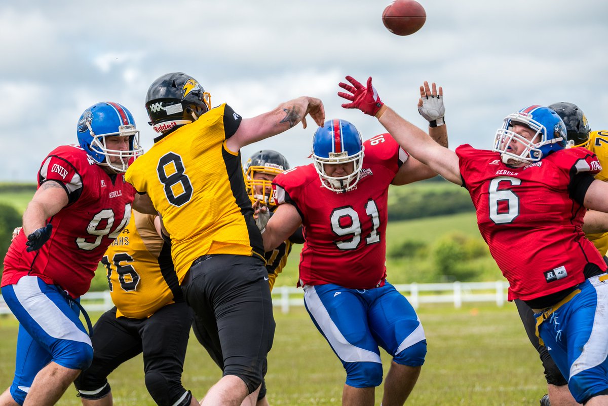 kyle_hemsley's tweet photo. Game photos between @sussexthunder vs @hertscheetahs now online: https://t.co/F1xGJM3Rz0 @blitz_mag @BAFAOfficial https://t.co/CqJPkaKcpl