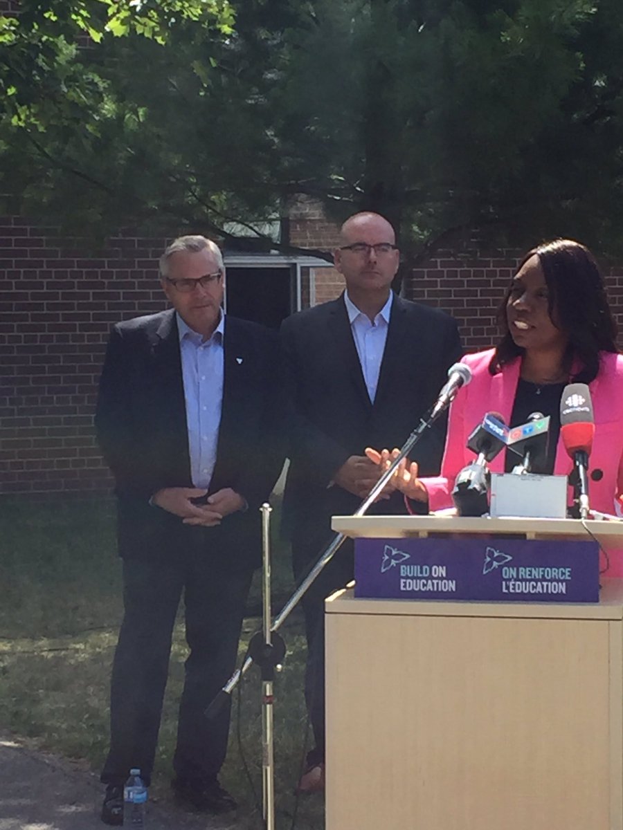 ChrisSBallard's tweet photo. Minister of Education @MitzieHunter making announcement about funding for #YRDSB and #YRCSB with @StevenDelDuca https://t.co/Blbx4jxLvL