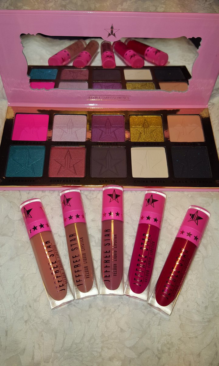 Punkylicious26's tweet photo. I love my collection so far! Thank you so much @JeffreeStar 😙 and the whole team! https://t.co/WkkjwQYQNV