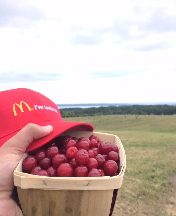 Mc_Holka's tweet photo. Thank you Gallagher and Peterson farms for what you do!!! #ChooseCherries @McDonalds_MI https://t.co/lygL59iAao