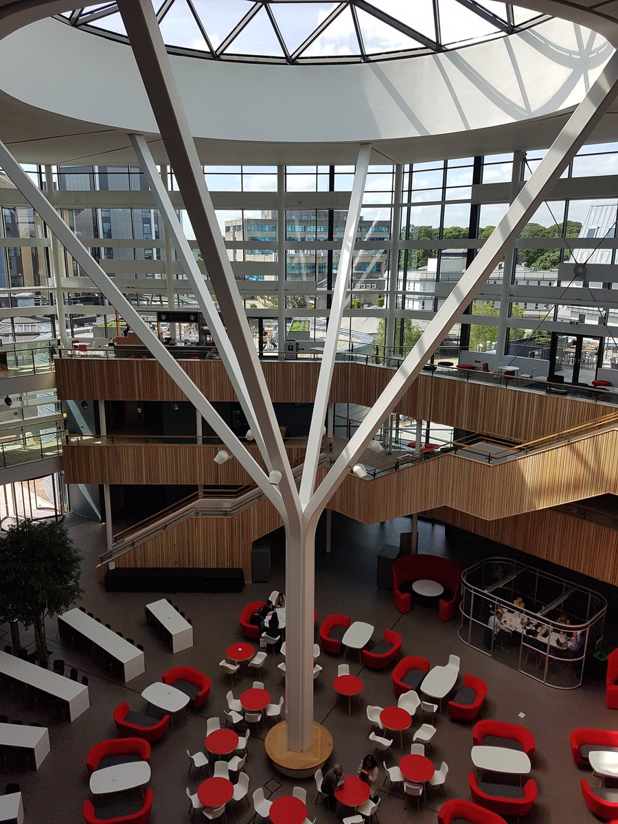 WDKatBenson's tweet photo. #FusionBuilding @bournemouthuni definitely has the wow factor @WDWalesWest @Scape_Group #TeamScape https://t.co/ExO1uC9I39