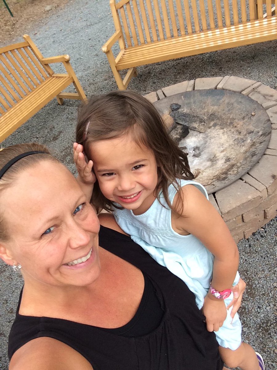 erikabrazell's tweet photo. @Woodloch Go Team Brazell~ scavenger hunt 2016 https://t.co/fo4USRy0Sl