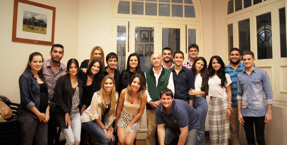 CRAprensa's tweet image. #ElPoderdelCampo &quot;Estar en el Ateneo es una forma de colaborar con el sector&quot; @AteneoSRChaco cra.org.ar/0/vnc/nota.vnc…