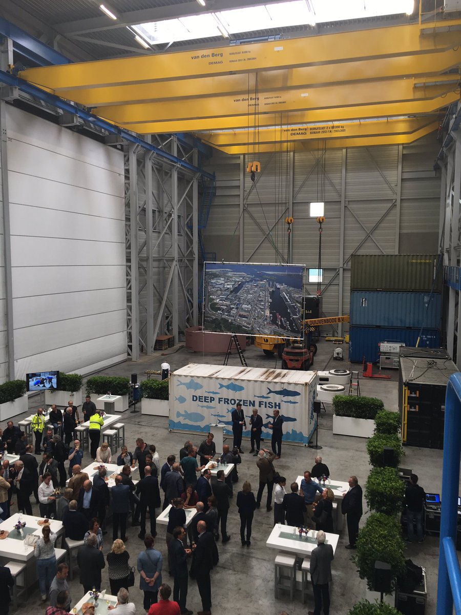 Feestelijke 'opening' Middenhavengebied <a href="/zeehaven/">Zeehaven IJmuiden / Port of IJmuiden</a> IJmuiden bij Breman Offshore door <a href="/JaapBond/">Jaap Bond</a> en Peter vd Meerakker