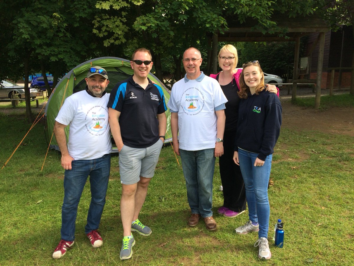 TheKingstonAca's tweet photo. #TeamTKA #SchoolCamp2016 @BentleyCopse https://t.co/ZVCf9C0FK1