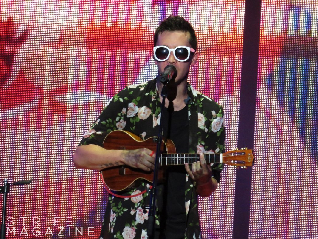 StrifeMagazine's tweet photo. In a recent interview Tyler Joseph opened up about how 'Heathens' was written
https://t.co/TMEoowkEw1 https://t.co/IrpLzB5Ver